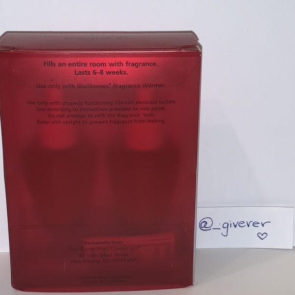 Red Delicious Apple 🍎 Wallflower Refills 2 Pack - Picture 2 of 6